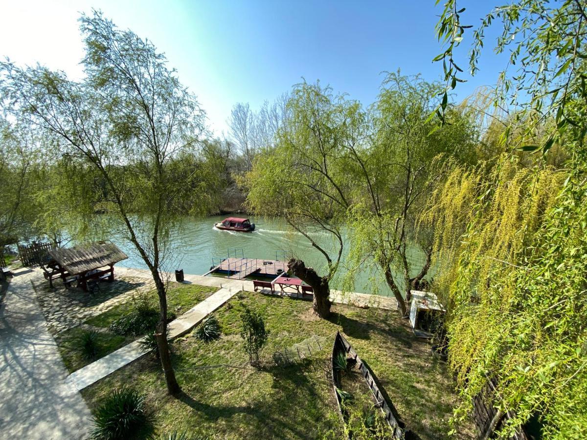Pensiunea Uzlina Tulcea Exterior photo